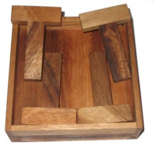 4 T Puzzle - Holzpuzzle  